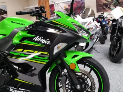 2018 Kawasaki Ninja 400 ABS KRT EDITION