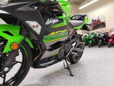 2018 Kawasaki Ninja 400 ABS KRT EDITION