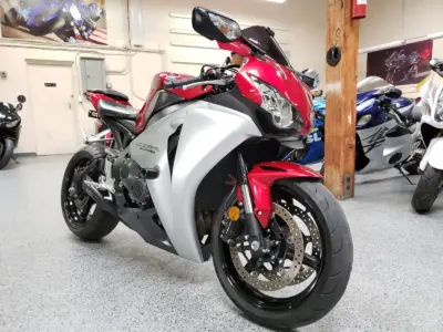 2008 HONDA CBR1000RR