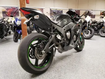2016 Kawasaki Ninja ZX10R