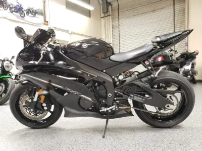 2012 Yamaha R6 Raven