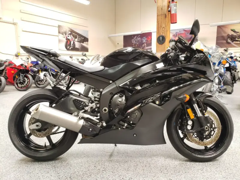 2012 Yamaha R6 Raven