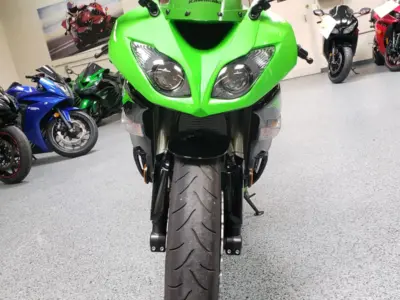 2011 Kawasaki Ninja ZX6R (1K original miles)