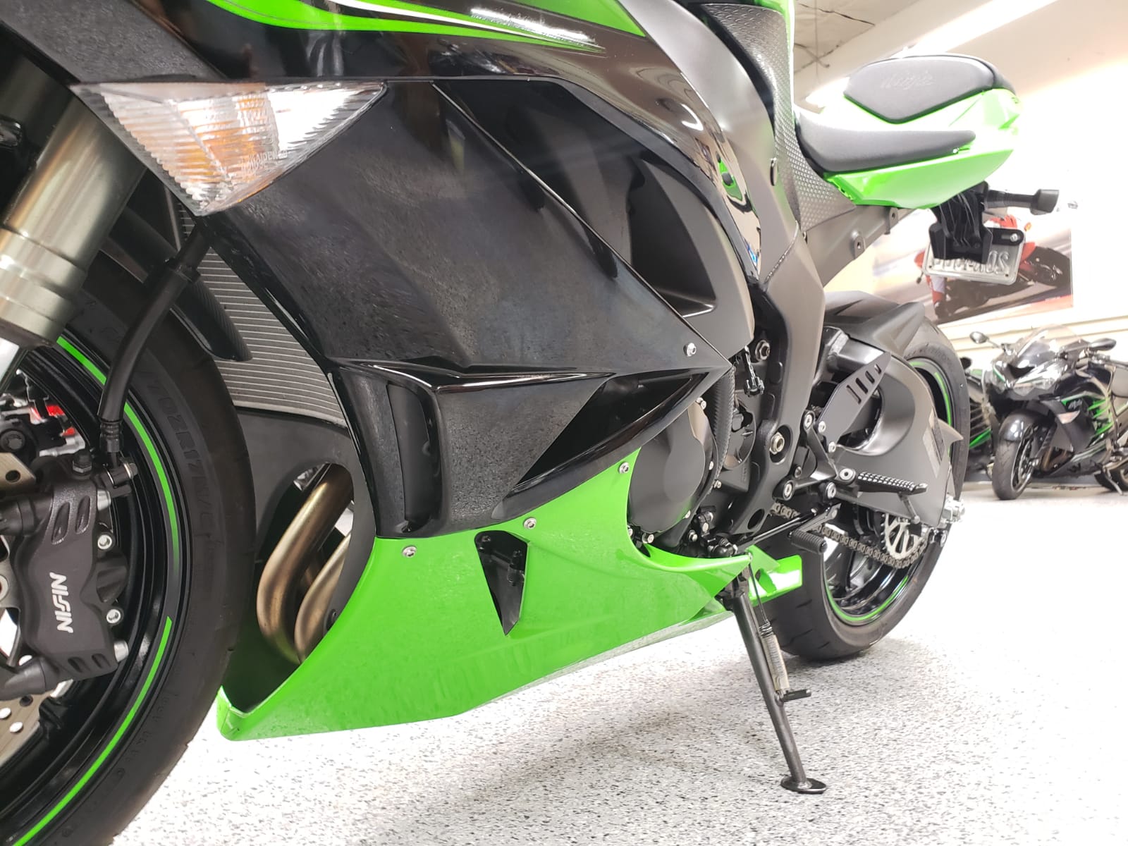 2011 Kawasaki Ninja ZX6R (1K original miles) - 1000 Miles | AK Motors