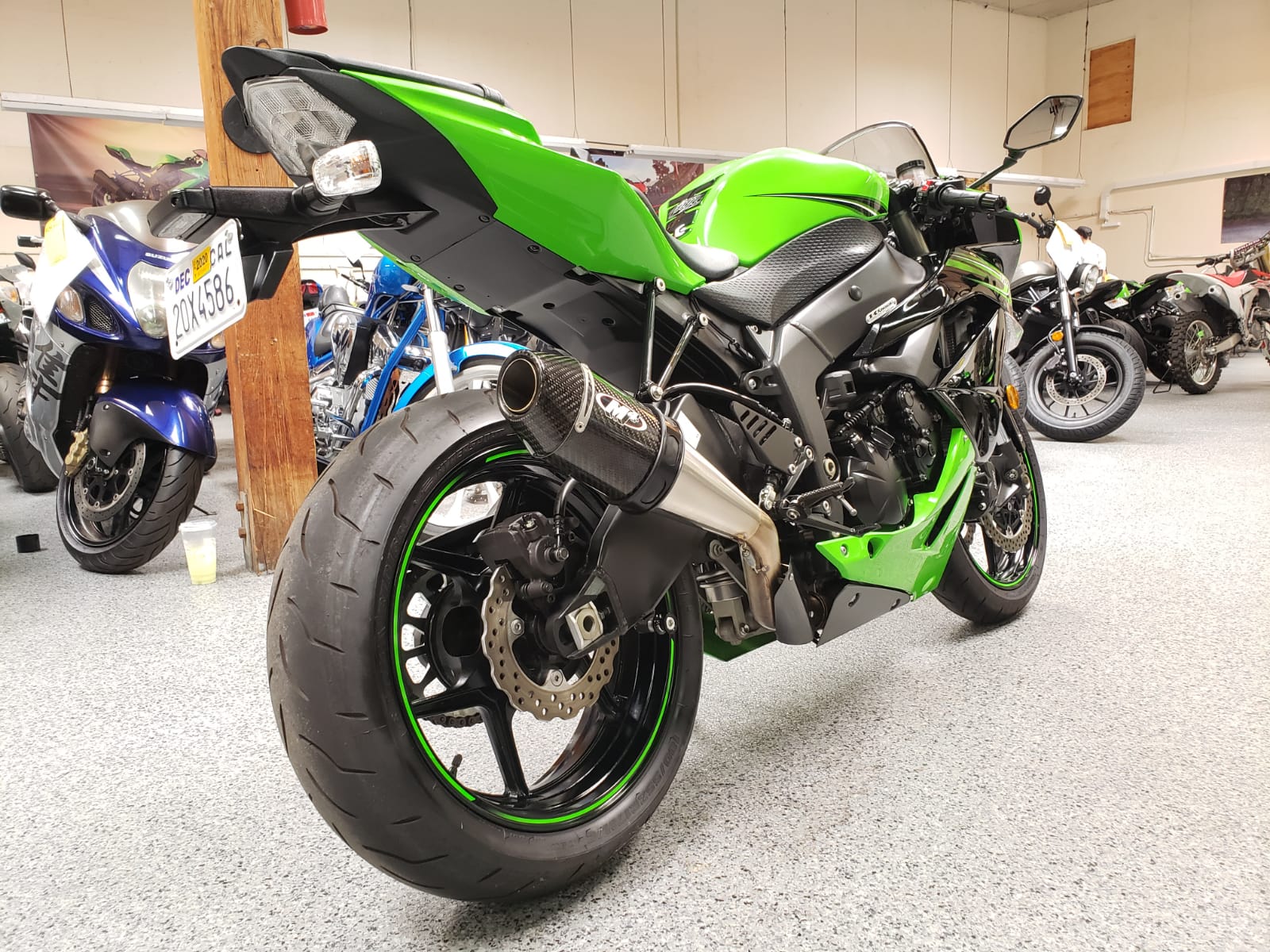 2011 Kawasaki Ninja ZX6R (1K original miles) - 1000 Miles | AK Motors