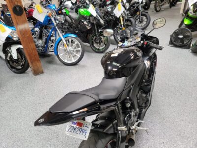 2015 Yamaha R6 RAVEN