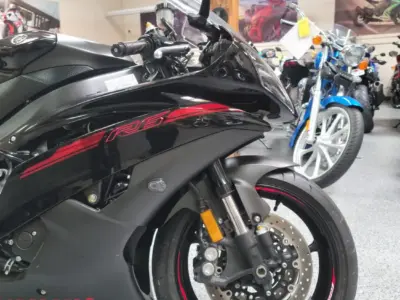2015 Yamaha R6 RAVEN