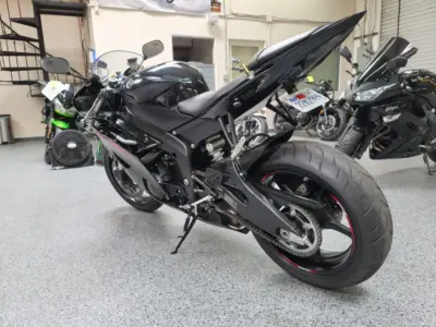 2015 Yamaha R6 RAVEN