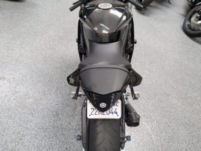 2015 Yamaha R6 RAVEN