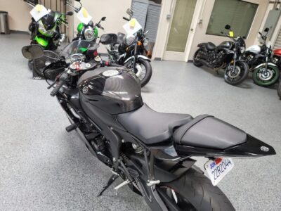 2015 Yamaha R6 RAVEN