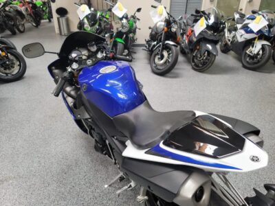 2011 Yamaha R1