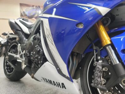 2011 Yamaha R1