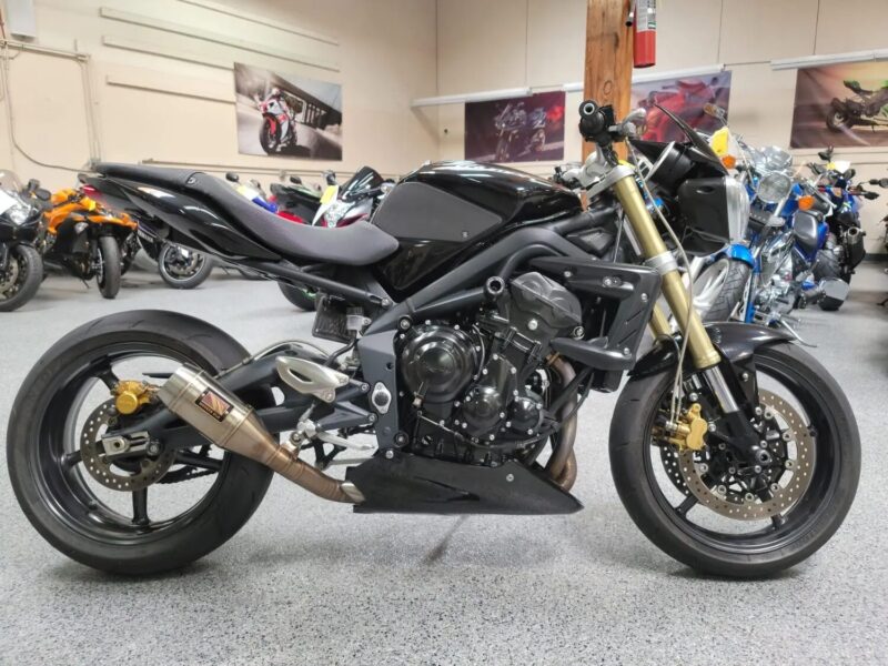 2012 TRIUMPH STREET TRIPLE