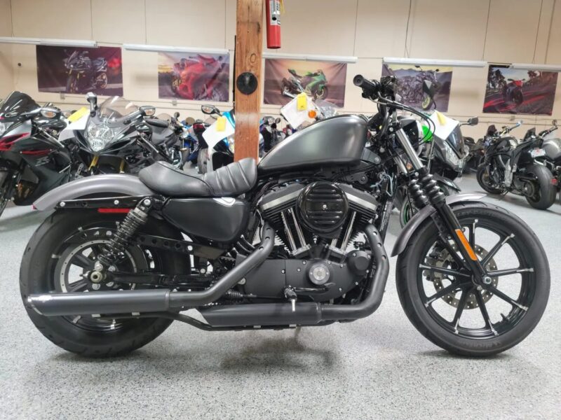 2016 Harley Davidson Sportster 883 Iron