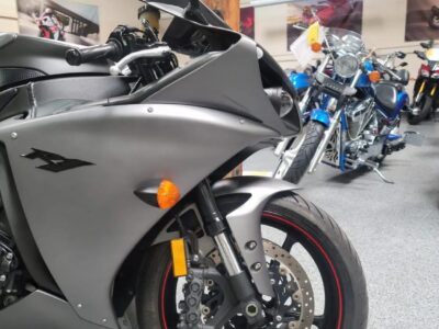 2013 Yamaha R1 Crossplane