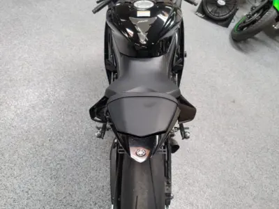2015 Yamaha R6 RAVEN