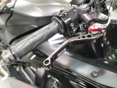2015 Yamaha R6 RAVEN