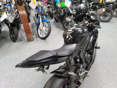 2015 Yamaha R6 RAVEN