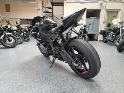 2015 Yamaha R6 RAVEN