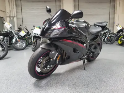 2015 Yamaha R6 RAVEN