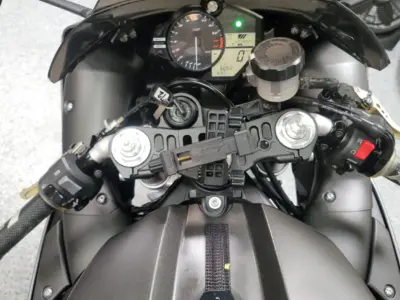 2013 Yamaha R1 Crossplane