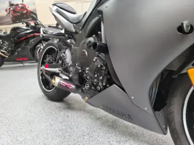2013 Yamaha R1 Crossplane