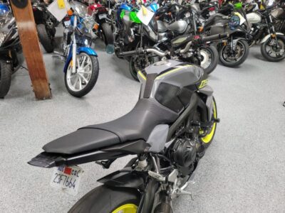 2016 Yamaha FZ09 FZ-09