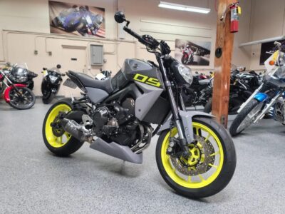 2016 Yamaha FZ09 FZ-09