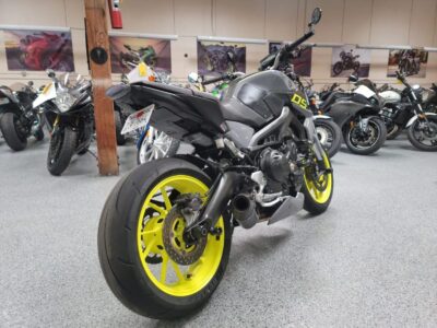 2016 Yamaha FZ09 FZ-09