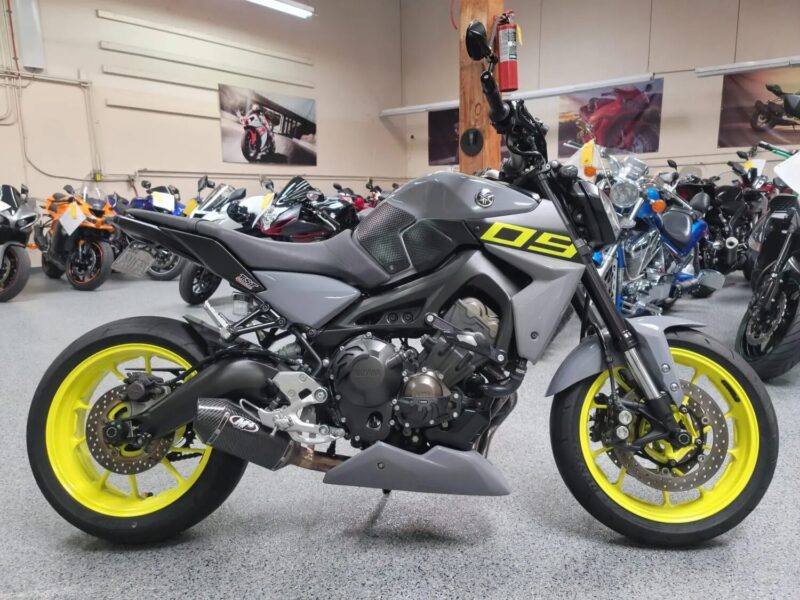 2016 Yamaha FZ09 FZ-09