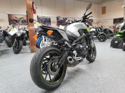 2017 Yamaha FZ09 FZ-09 ABS