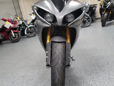 2014 Yamaha R1 Crossplane