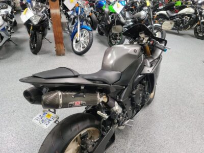 2014 Yamaha R1 Crossplane