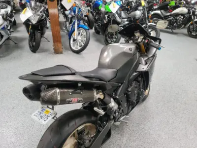 2014 Yamaha R1 Crossplane