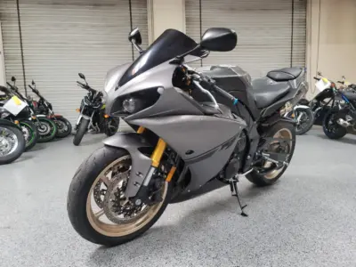 2014 Yamaha R1 Crossplane