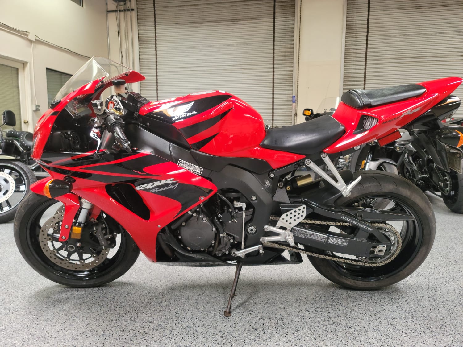 Honda cbr1000rr 2007 характеристики