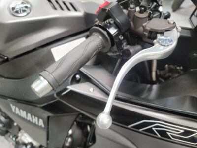 2016 Yamaha R1