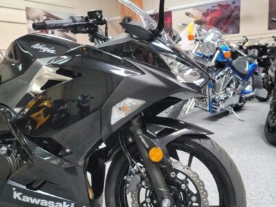 2018 Kawasaki Ninja 400 ABS (13 MILES)