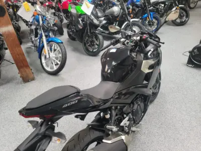 2018 Kawasaki Ninja 400 ABS (13 MILES)