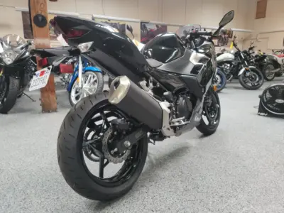 2018 Kawasaki Ninja 400 ABS (13 MILES)