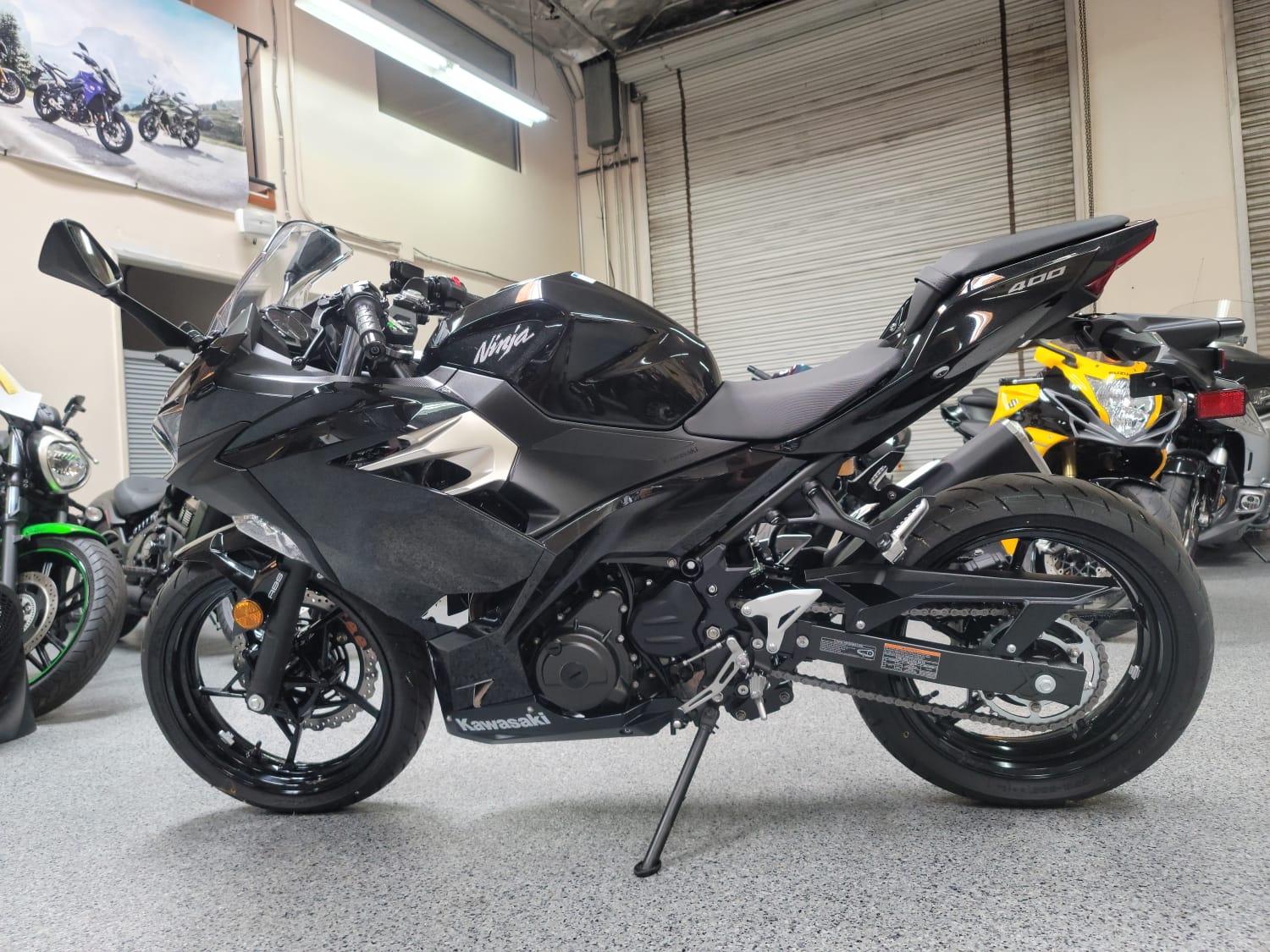 2018 Kawasaki Ninja 400 ABS (13 MILES) AK Motors