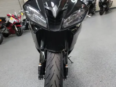 2011 Yamaha R6