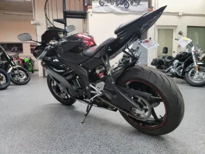 2011 Yamaha R6