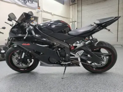 2011 Yamaha R6