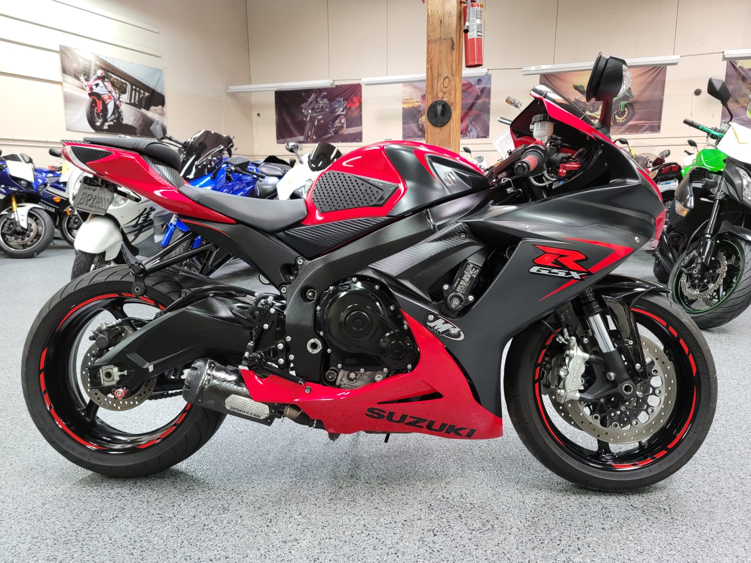 600 shop gsxr 2016