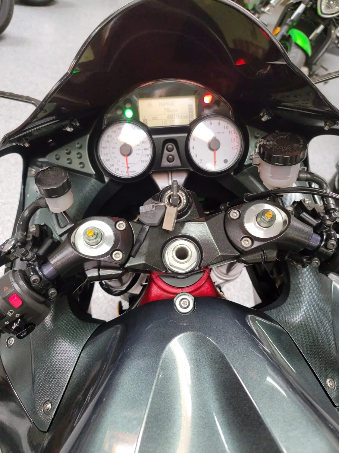 2008 Kawasaki ZX14 SPECIAL EDITION - AK MotorsAK Motors