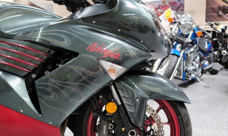 2008 Kawasaki ZX14 SPECIAL EDITION - AK Motors