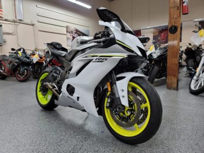 2017 Yamaha R6