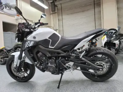 2017 Yamaha FZ09 FZ-09 ABS