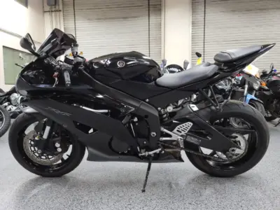 2011 Yamaha R6